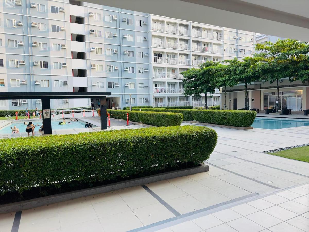 Trees Residences - Tower 11 1Br With Balcony 마닐라 외부 사진