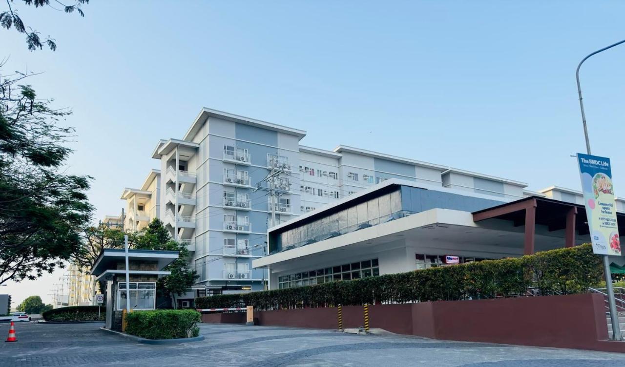 Trees Residences - Tower 11 1Br With Balcony 마닐라 외부 사진